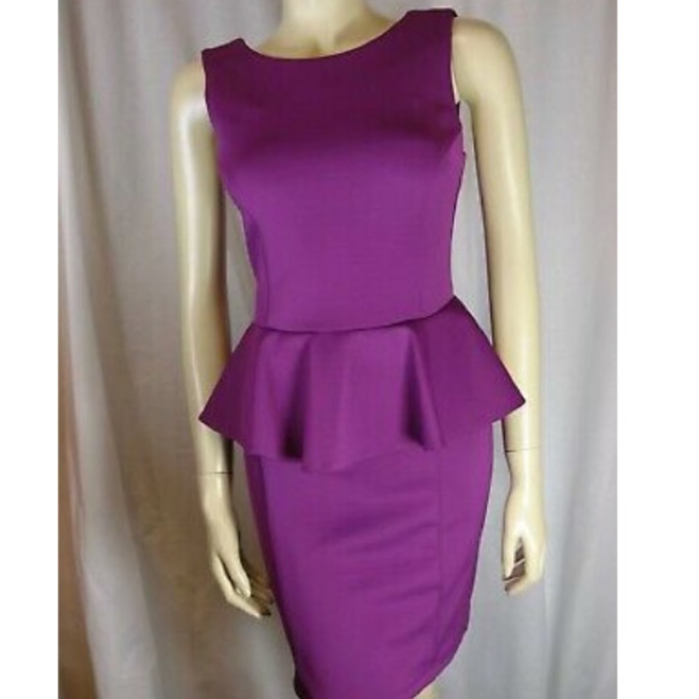 ✨3/$30✨ Topshop Purple Mauve Form-Fitting Peplum Dress | 6